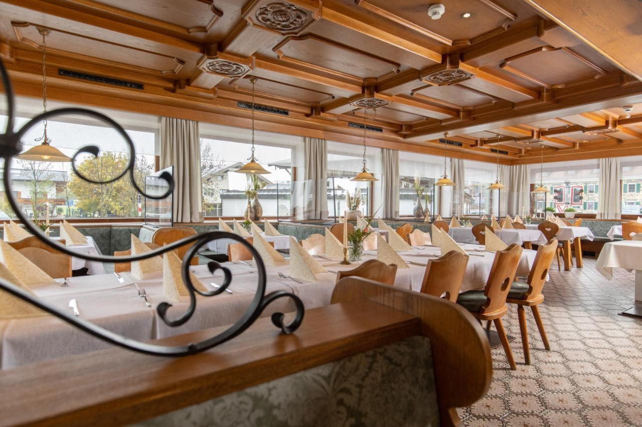 Gasthof Pension Knapp Штрасс-ім-Ціллерталь Екстер'єр фото