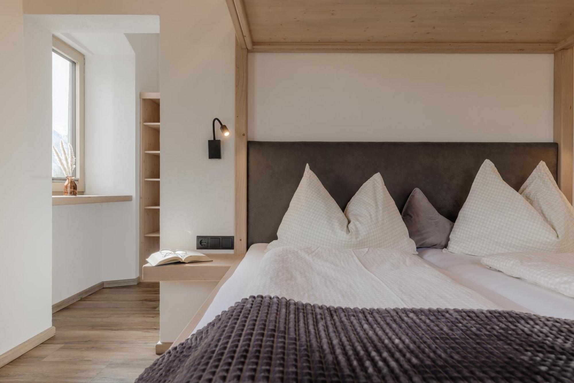 Gasthof Pension Knapp Штрасс-ім-Ціллерталь Екстер'єр фото