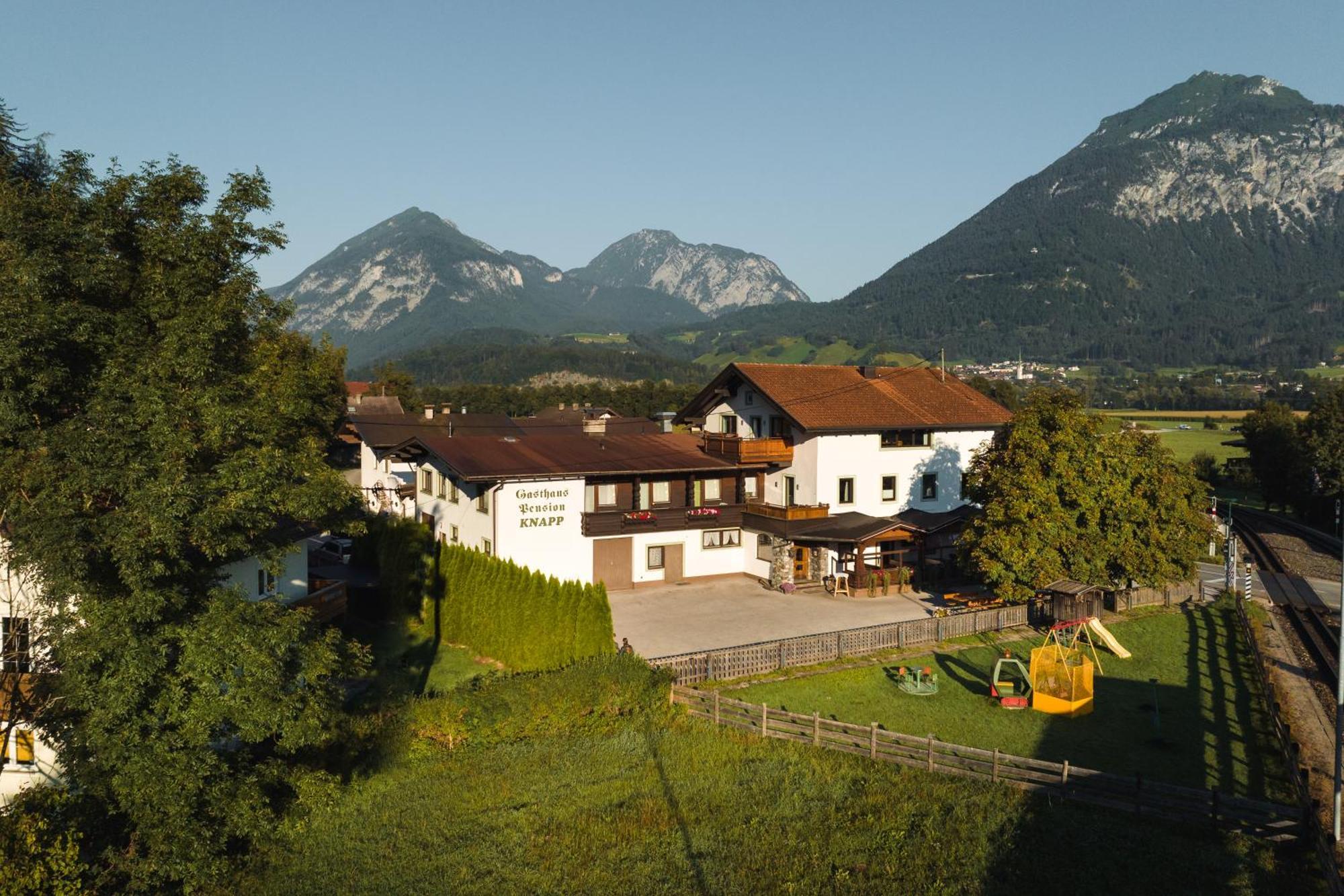 Gasthof Pension Knapp Штрасс-ім-Ціллерталь Екстер'єр фото